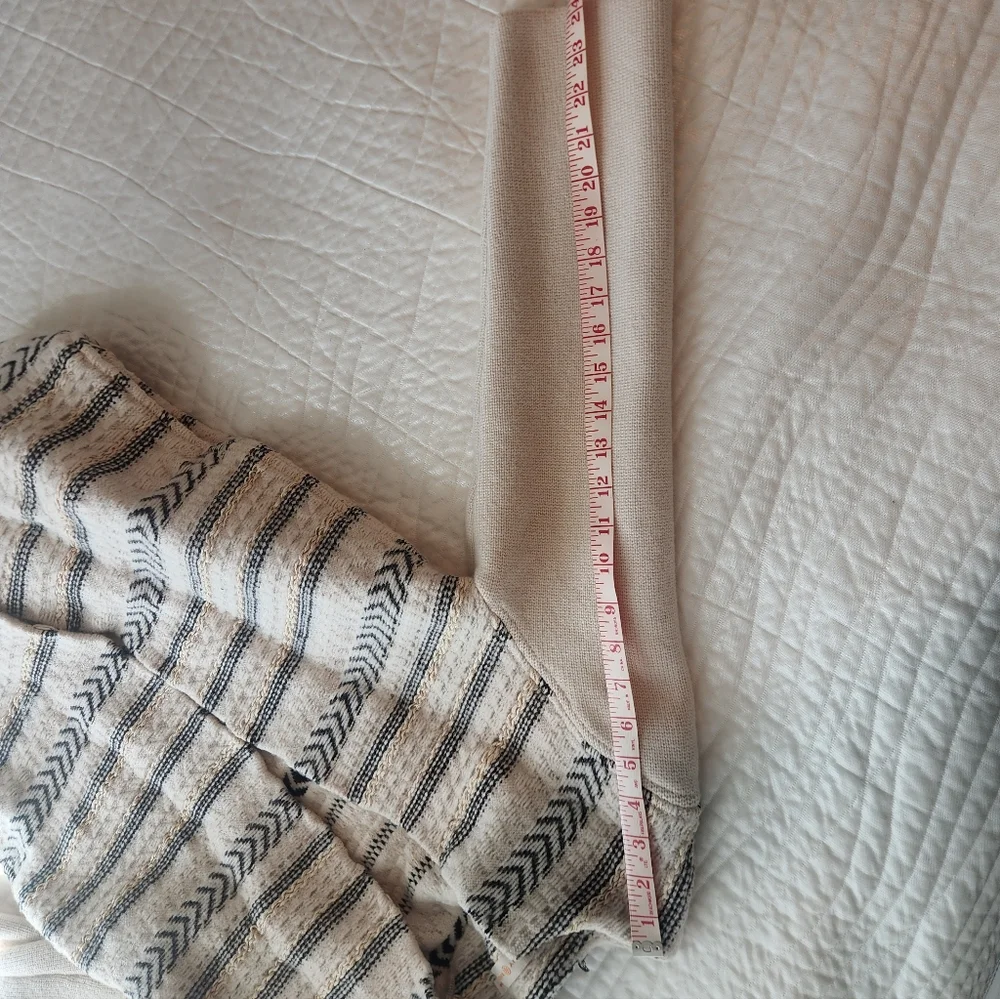 Tory Burch Cream and Black Open-Front Cardigan